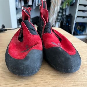 5.10 Moccasym Climbing Shoes